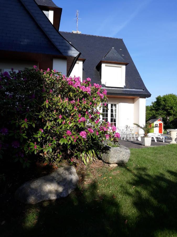 Chambre Dans Villa Gouesnou Exterior foto